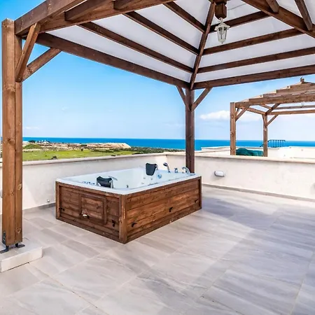 Appartement Deluxe Two Bedroom Penthouse With Spa Tub Agios Theodoros (Northern Cyprus)